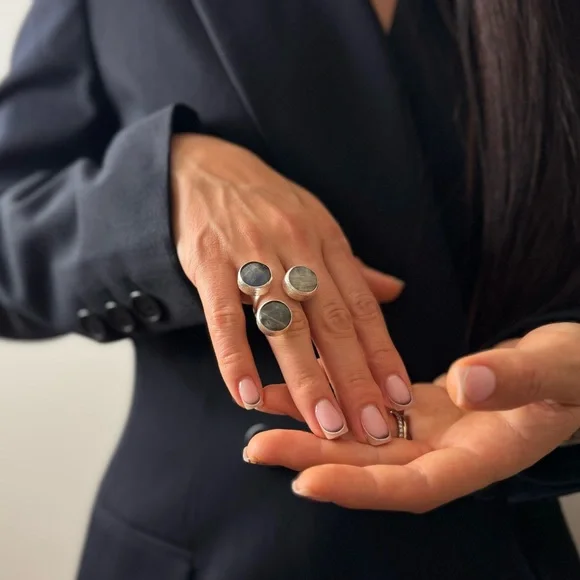 New Silver Lunar Reflection Ring - Picture 4 of 4